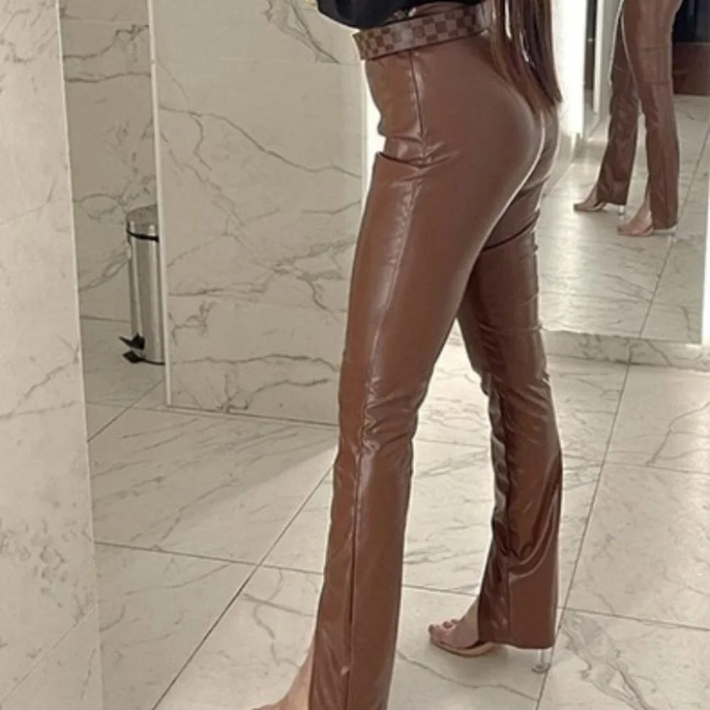 Brown High Waist Slit Hem PU Leather Pants - Picture 3 of 9